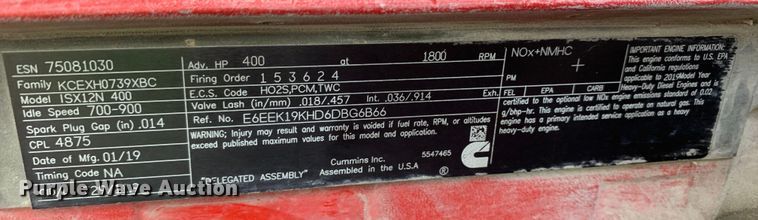 image for item EJ2876 2020 Kenworth  T880 semi truck