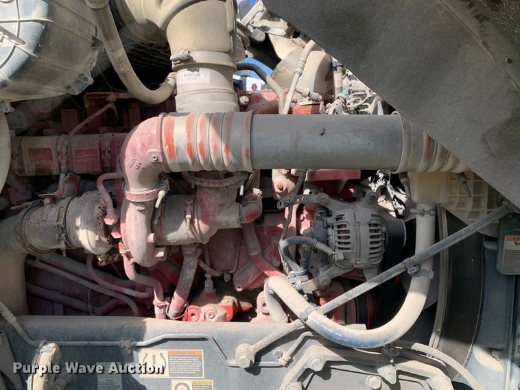 image for item EJ2878 2020 Kenworth  T880 semi truck