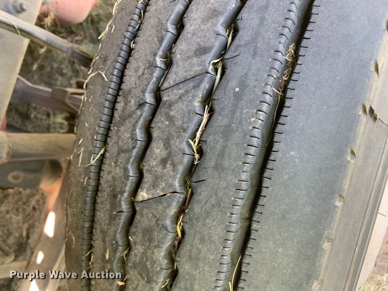 image for item EJ2878 2020 Kenworth  T880 semi truck