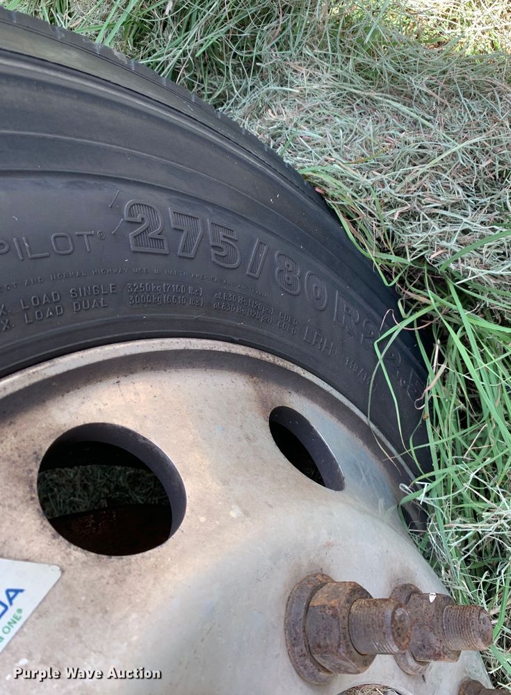 image for item EJ2878 2020 Kenworth  T880 semi truck