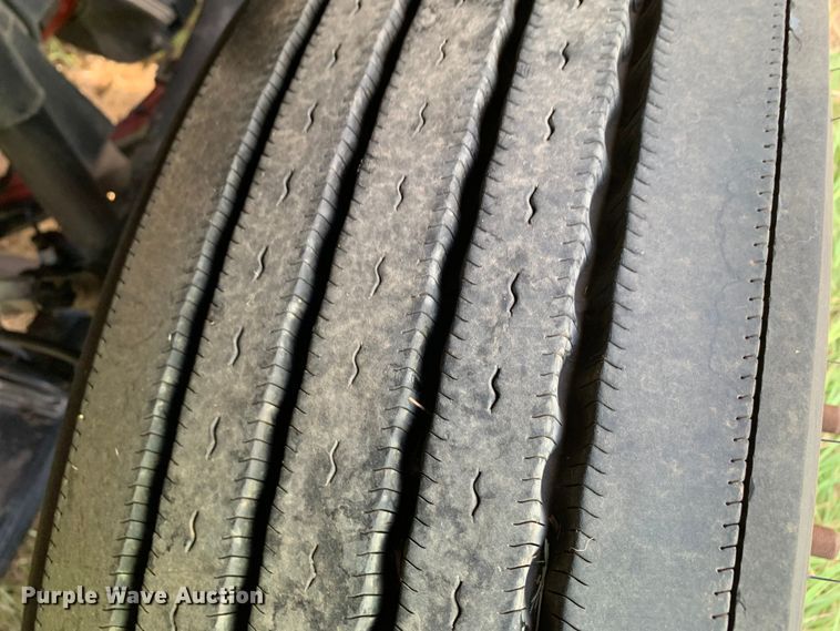 image for item EJ2879 2020 Kenworth  T880 semi truck