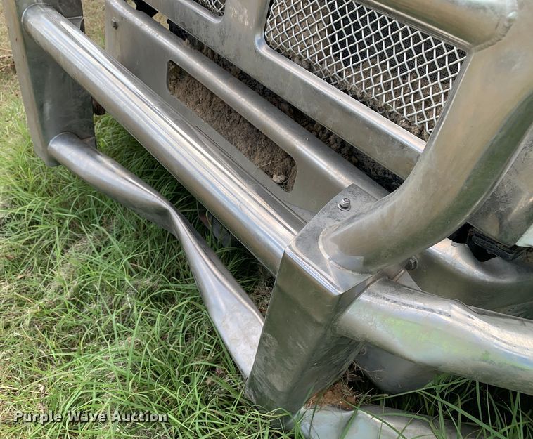 image for item EJ2880 2020 Kenworth  T880 semi truck