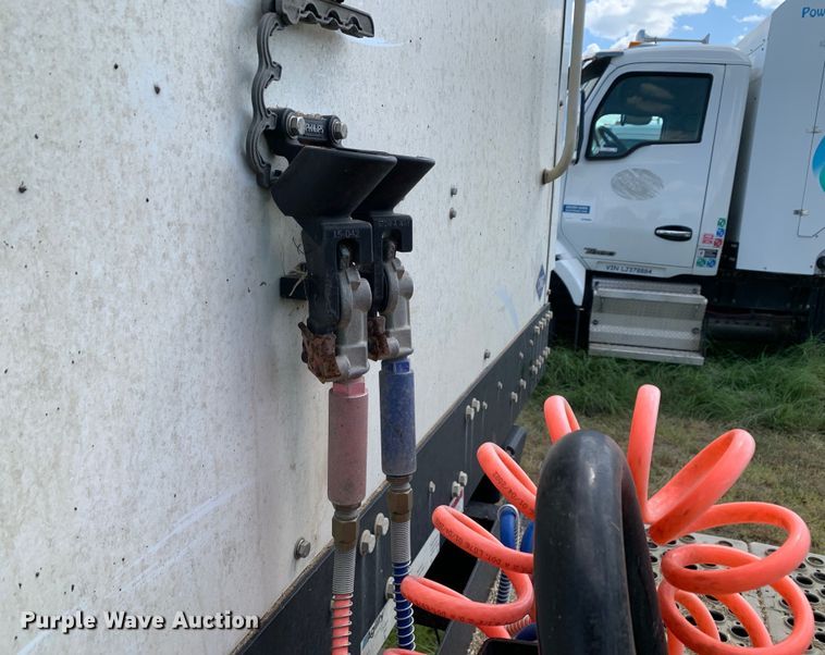 image for item EJ2880 2020 Kenworth  T880 semi truck