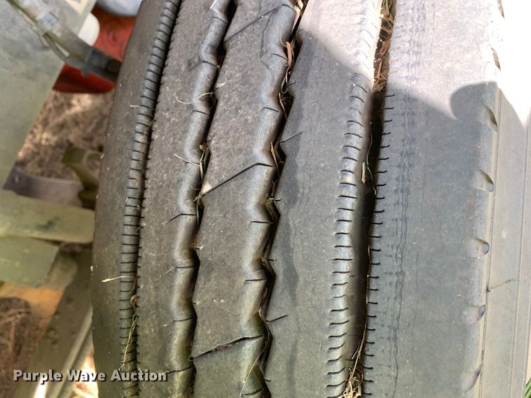 image for item EJ2880 2020 Kenworth  T880 semi truck