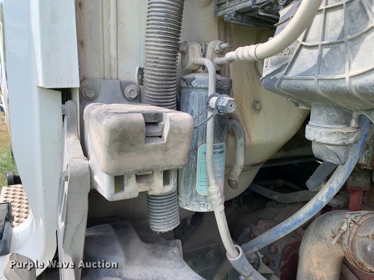 image for item EJ2881 2020 Kenworth  T880 semi truck