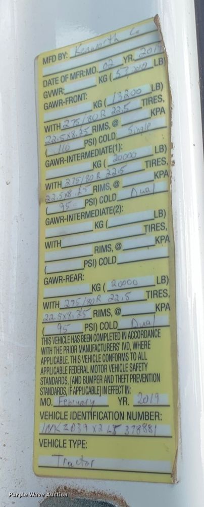 image for item EJ2883 2020 Kenworth  T880 semi truck