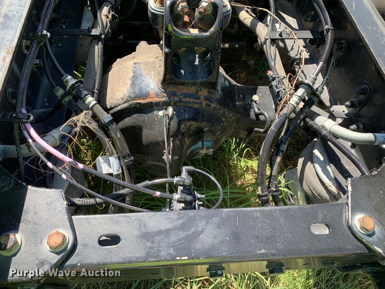 image for item EJ2888 2020 Kenworth  T880 semi truck