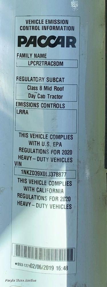 image for item EJ2888 2020 Kenworth  T880 semi truck