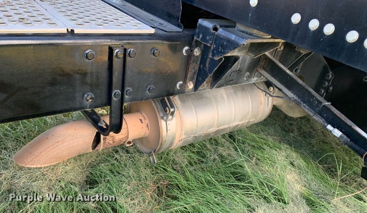 image for item EJ2889 2020 Kenworth  T880 semi truck