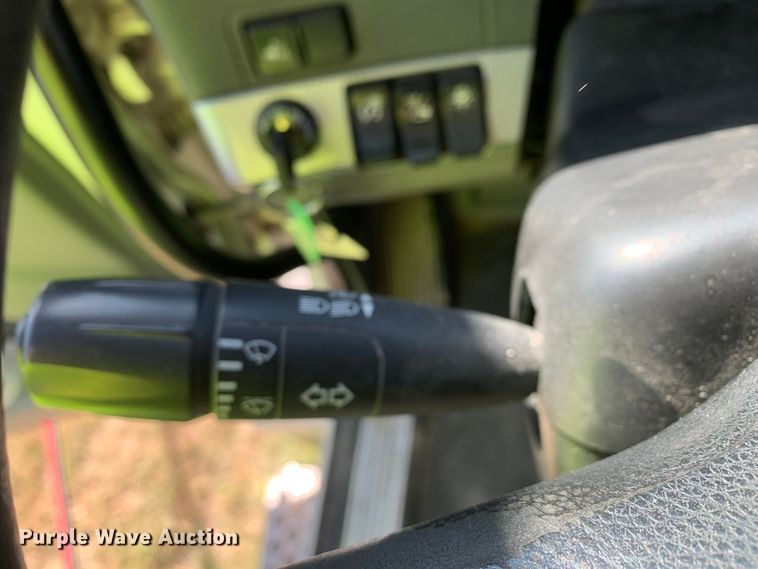 image for item EJ2889 2020 Kenworth  T880 semi truck