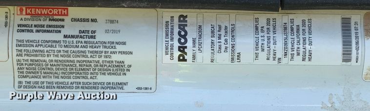 image for item EJ2889 2020 Kenworth  T880 semi truck