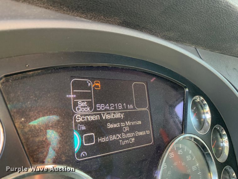 image for item EJ2890 2020 Kenworth  T880 semi truck