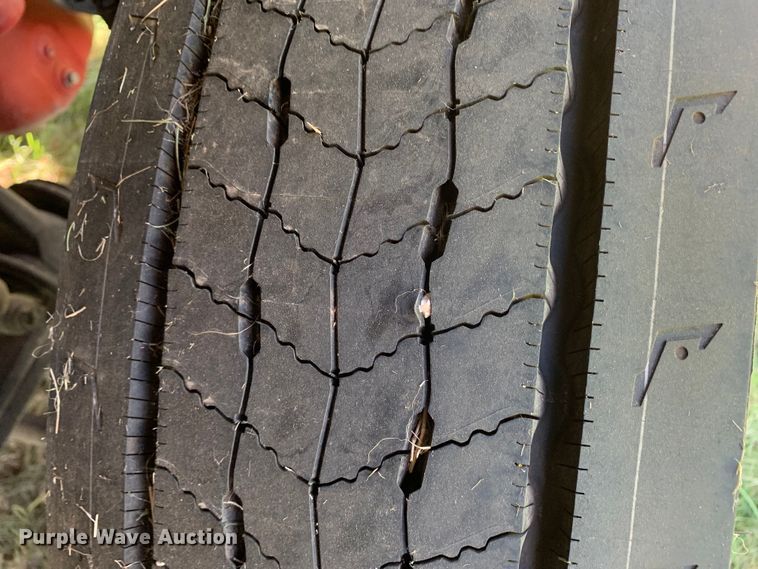 image for item EJ2890 2020 Kenworth  T880 semi truck