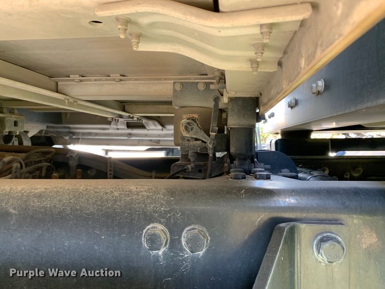 image for item EJ2891 2020 Kenworth  T880 semi truck