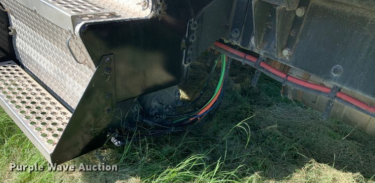 image for item EJ2891 2020 Kenworth  T880 semi truck