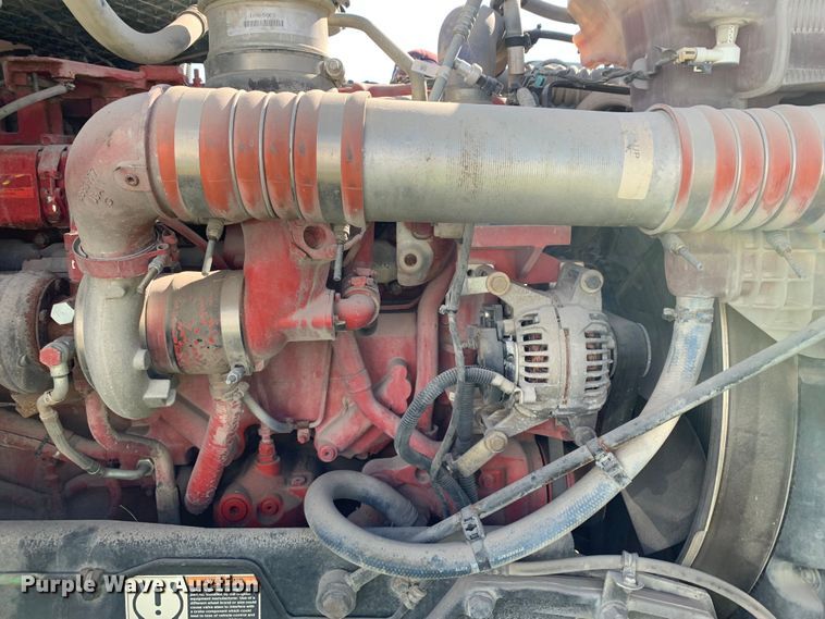 image for item EJ2891 2020 Kenworth  T880 semi truck