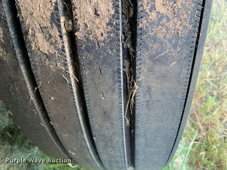 image for item EJ2891 2020 Kenworth  T880 semi truck