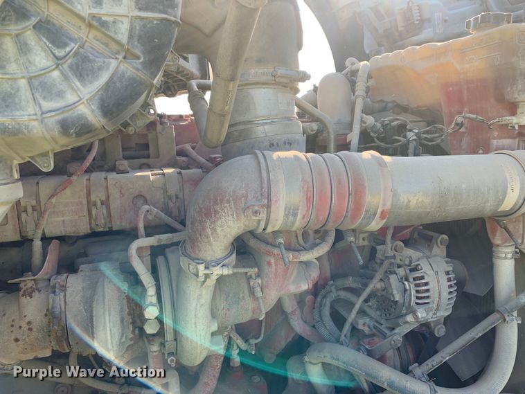 image for item EJ2892 2020 Kenworth T880 semi truck