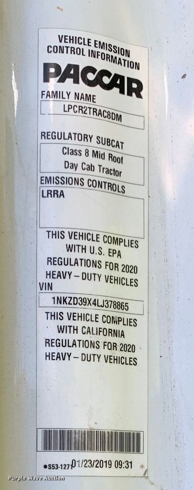 image for item EJ2892 2020 Kenworth T880 semi truck