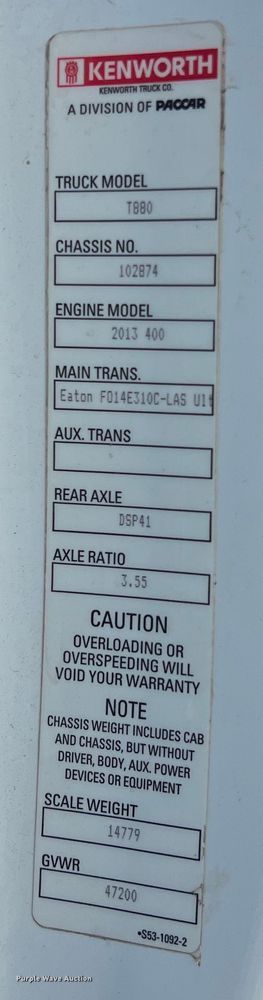 image for item EJ2894 2016 Kenworth  T880 semi truck