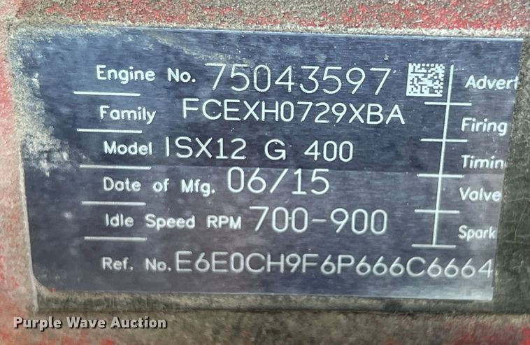 image for item EJ2899 2016 Kenworth T880 semi truck