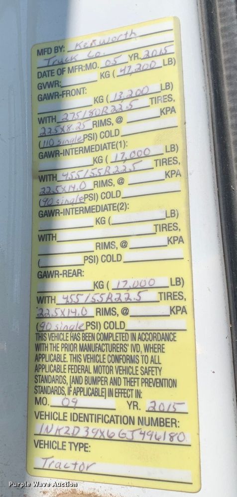 image for item EJ2900 2016 Kenworth  T880 semi truck