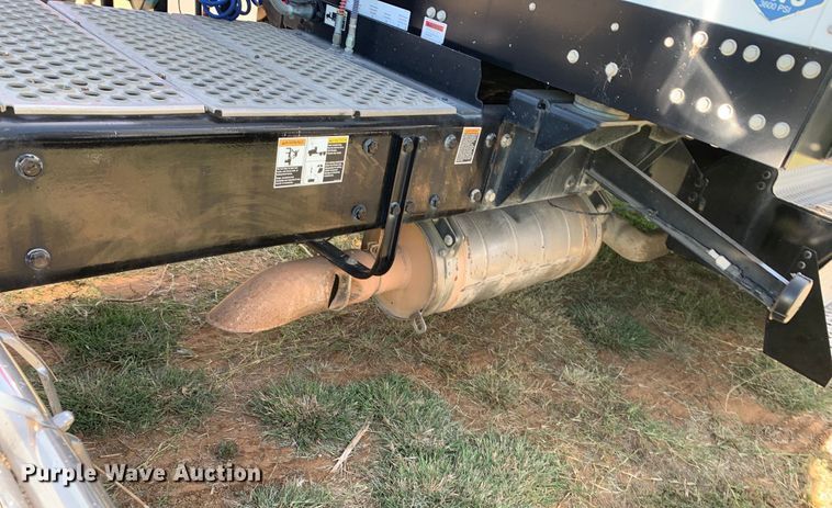 image for item EJ2901 2020 Kenworth  T880 semi truck