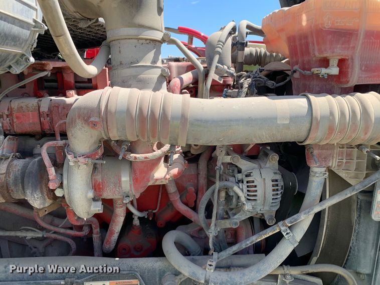 image for item EJ2901 2020 Kenworth  T880 semi truck