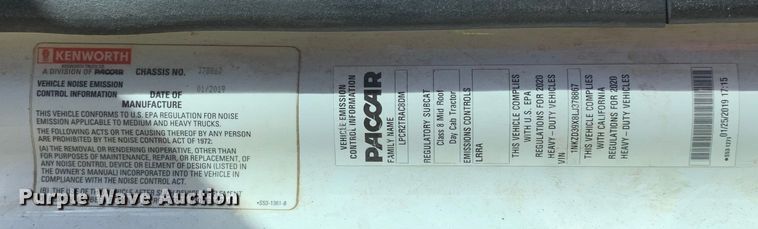 image for item EJ2901 2020 Kenworth  T880 semi truck