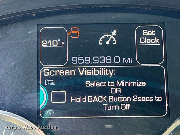 image for item EJ2902 2016 Kenworth T880 semi truck