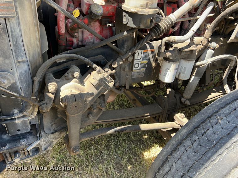 image for item EJ2902 2016 Kenworth T880 semi truck