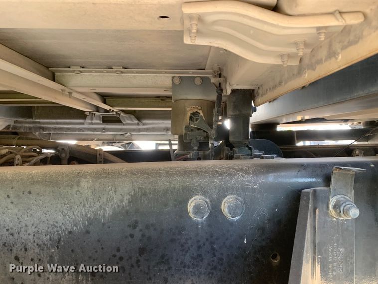 image for item EJ2904 2020 Kenworth  T880 semi truck