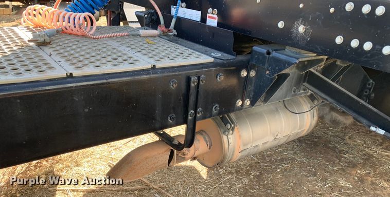 image for item EJ2904 2020 Kenworth  T880 semi truck