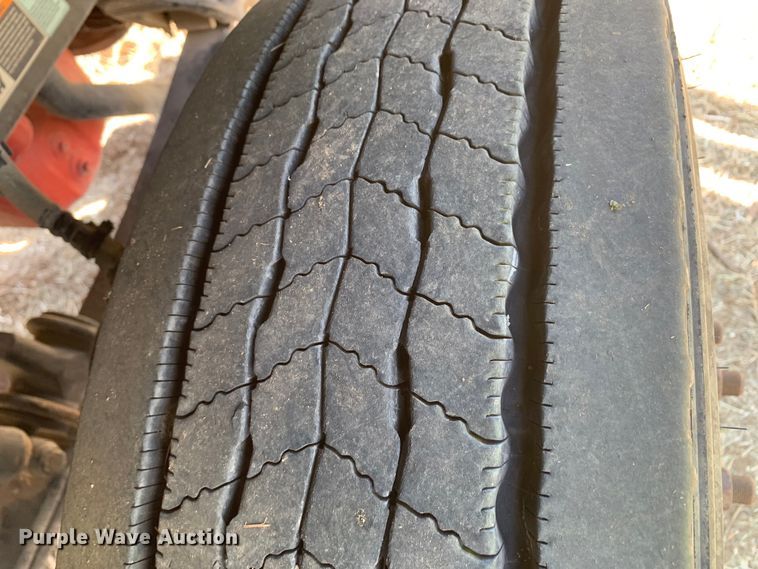 image for item EJ2904 2020 Kenworth  T880 semi truck