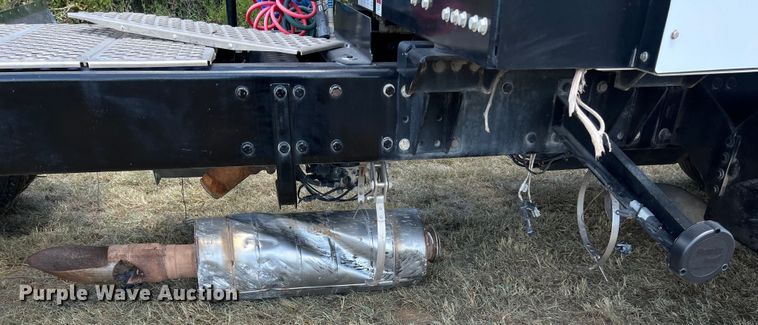 image for item EJ2905 2020 Kenworth T880 semi truck