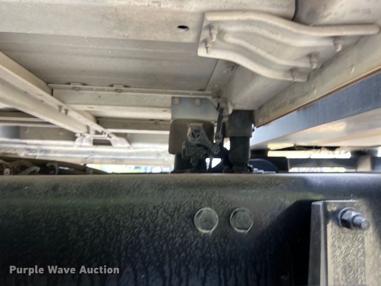 image for item EJ2905 2020 Kenworth T880 semi truck