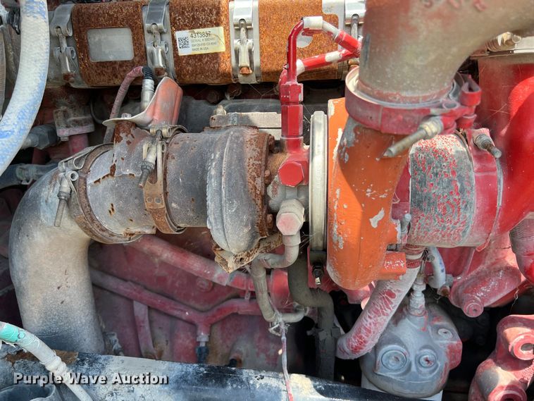 image for item EJ2905 2020 Kenworth T880 semi truck