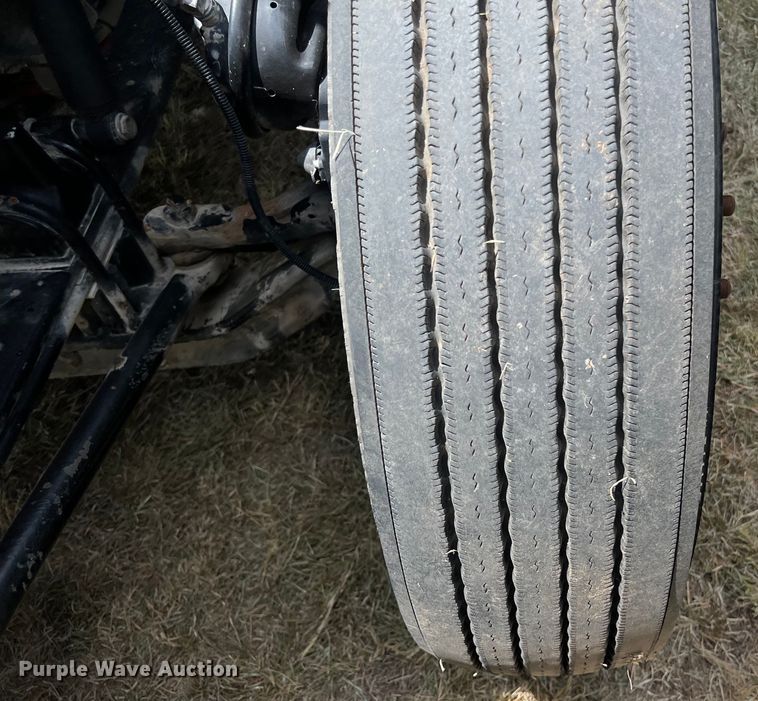 image for item EJ2905 2020 Kenworth T880 semi truck