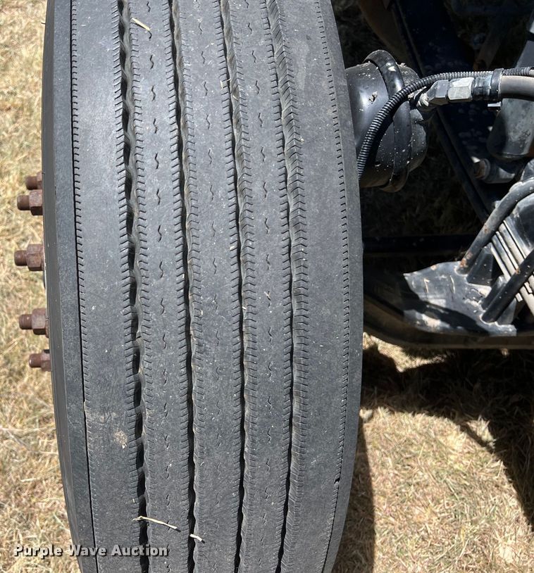 image for item EJ2905 2020 Kenworth T880 semi truck