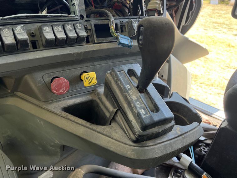 image for item EJ2906 2016 Kenworth T880 semi truck