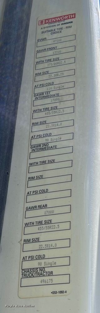 image for item EJ2906 2016 Kenworth T880 semi truck