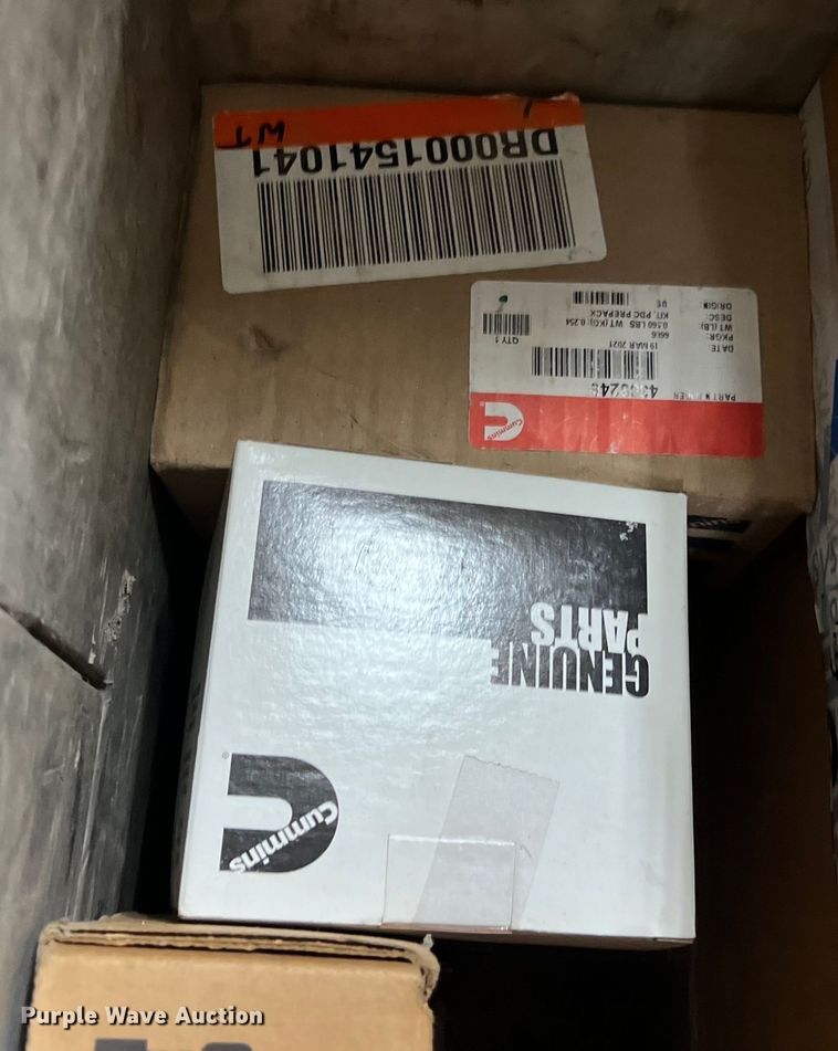 image for item EJ2928 Cummins CNG engine parts