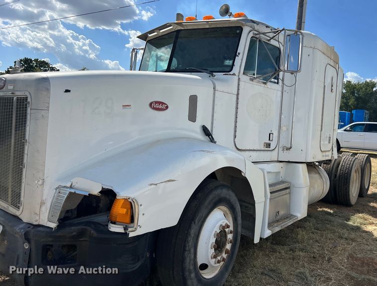 image for item EJ2930 2000 Peterbilt  377 semi truck