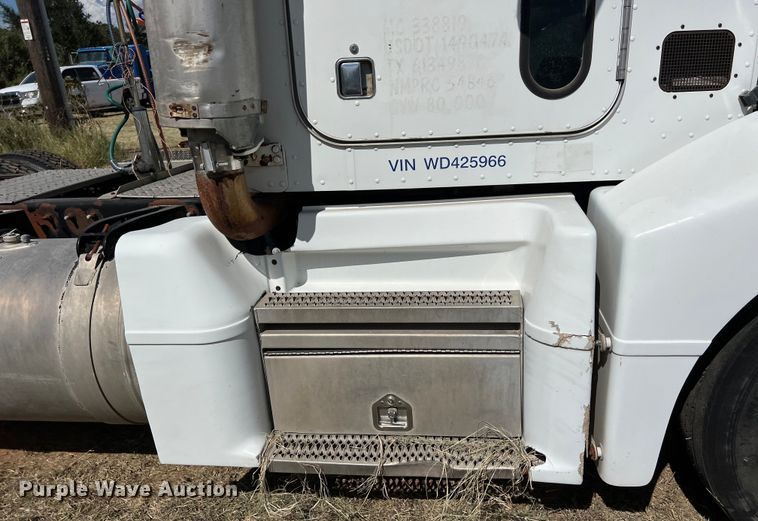 image for item EJ2932 1998 Peterbilt  377 semi truck