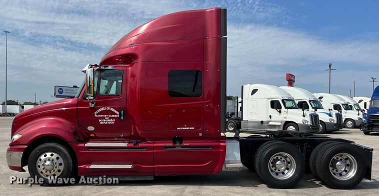 image for item EJ2937 2015 International  ProStar Plus 122 semi truck