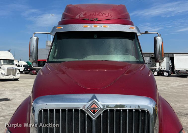 image for item EJ2937 2015 International  ProStar Plus 122 semi truck