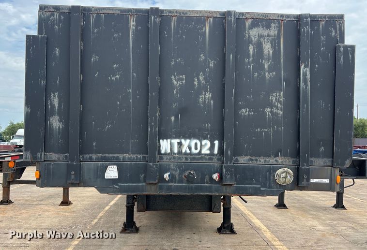 image for item EJ2939 1997 Fontaine THDFTT-5-4866AW drop deck trailer