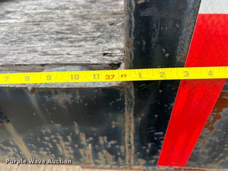 image for item EJ2939 1997 Fontaine THDFTT-5-4866AW drop deck trailer