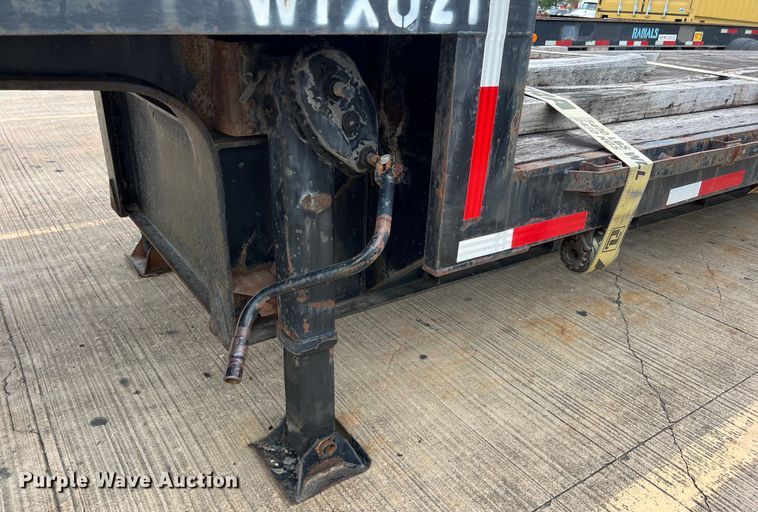 image for item EJ2939 1997 Fontaine THDFTT-5-4866AW drop deck trailer