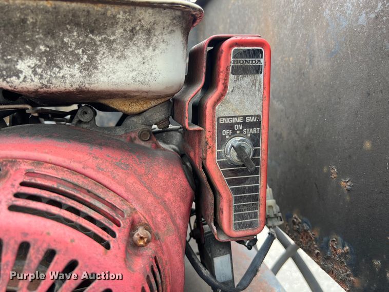 image for item EJ2940 1997 Fontaine TDDHRGT-5-4869AWK lowboy equipment trailer